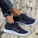 Marineblau