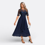 Christa - Spitzenkleid mit kurzen Ärmeln