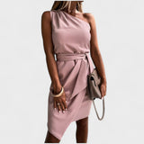 Traute - Moderne Ein-Schulter-Robe