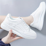 Antje - Chic weiße Sneakers mit leichtem Komfort
