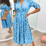 Lina - Elegantes Kleid mit Punkten