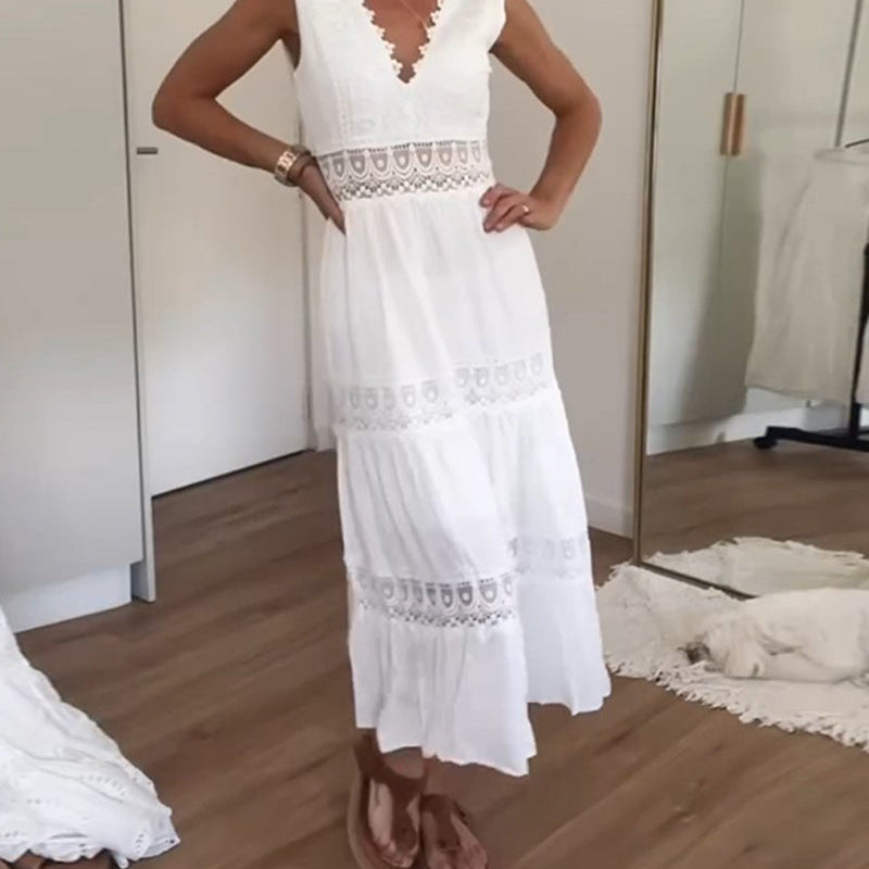 Pia - Spitzenkleid mit V-Ausschnitt