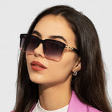 Karin - Elegante Sonnenbrillen