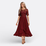 Christa - Spitzenkleid mit kurzen Ärmeln