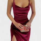 Irene - Samtkleid mit Schlitz