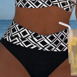 Johanna - Bikini Zweiteiler mit Ausschnitt-BH und Diamantmuster