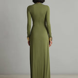 Gisela - Maxi-Seidenkleid in Oliv mit tiefem V-Ausschnitt