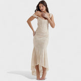 Lieselotte - Kleid mit skulpturaler Silhouette