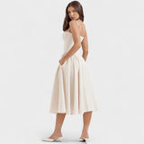 Emma - Das Kleid mit Korsett