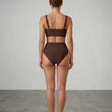 Anneliese - Bikini formende Silhouette