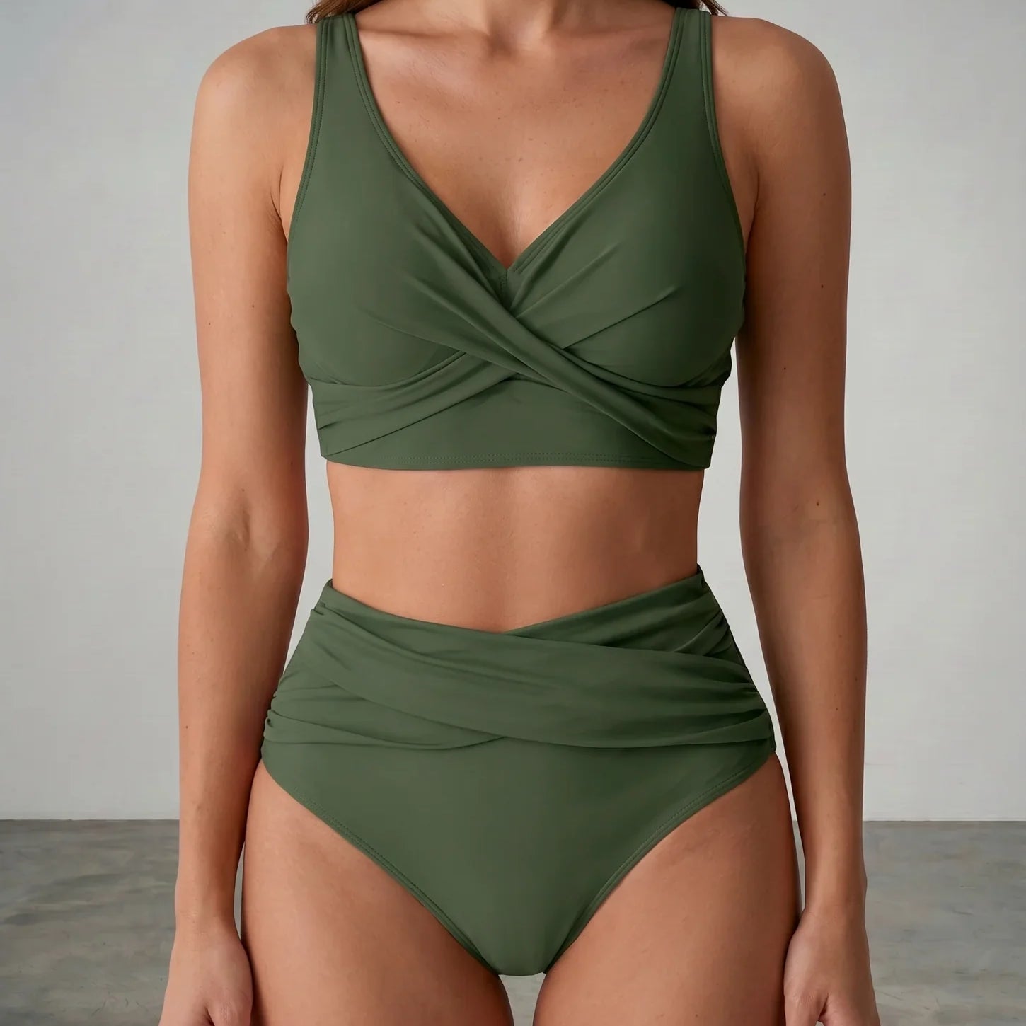 Anneliese - Bikini formende Silhouette