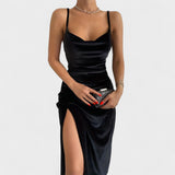 Irene - Samtkleid mit Schlitz