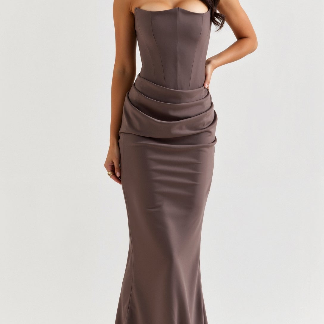 Helga - Lange Robe mit Korsett